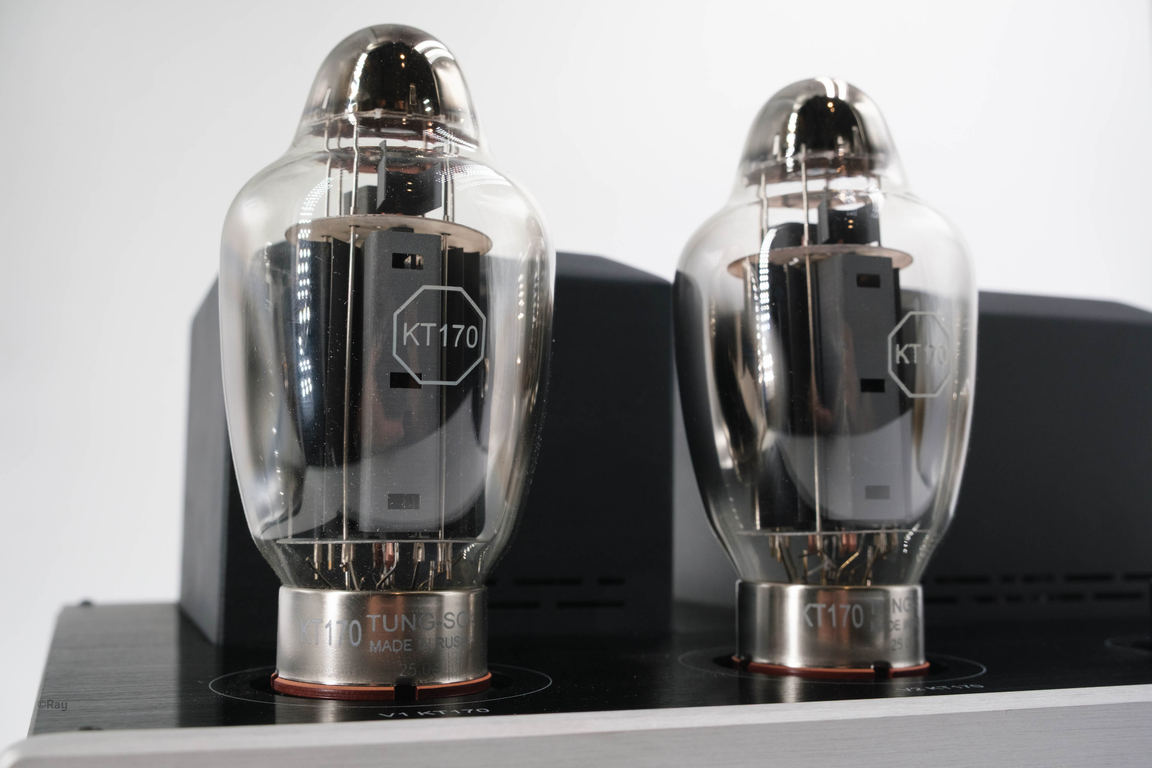 KT170 PP MONO 平衡 真空管後級擴大機特寫1